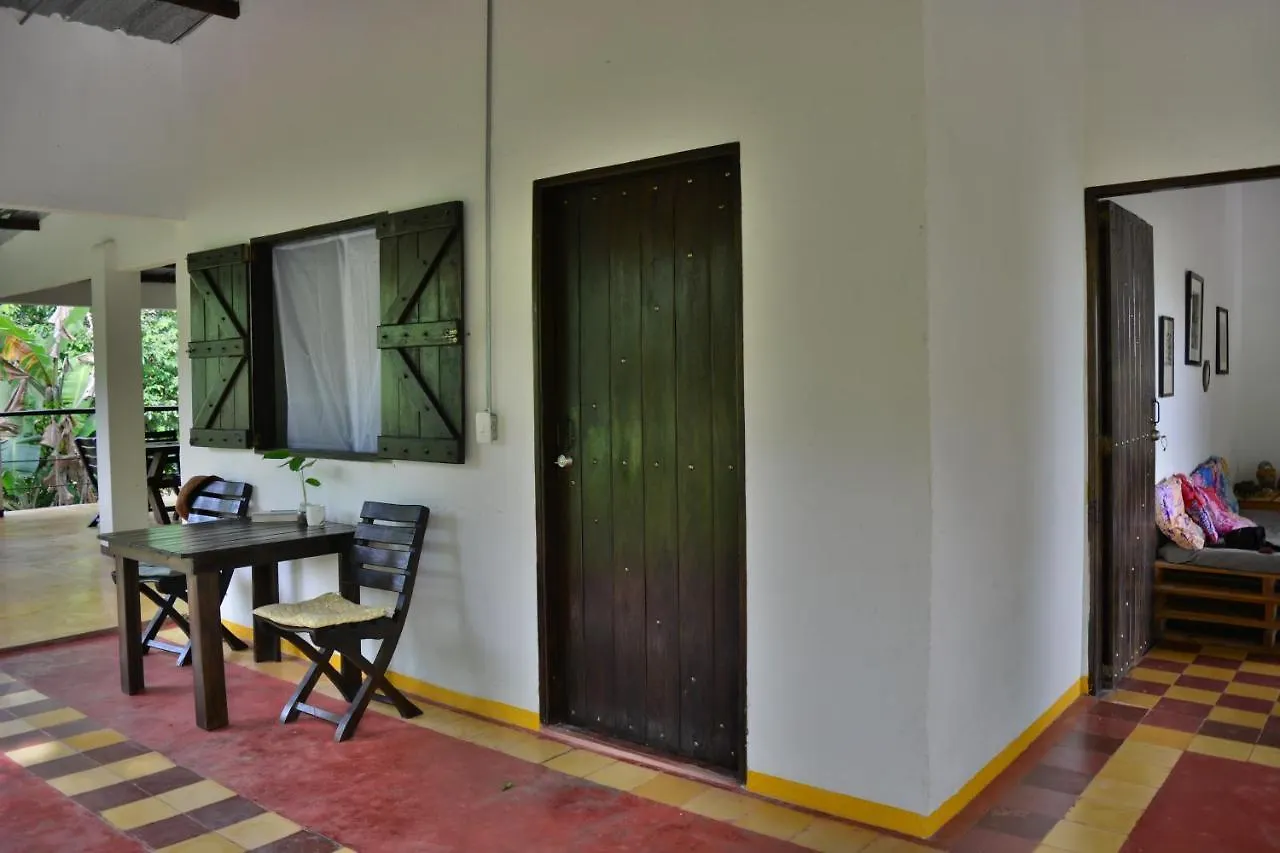 Casa Alibri Guest House Santa Marta  Country house
